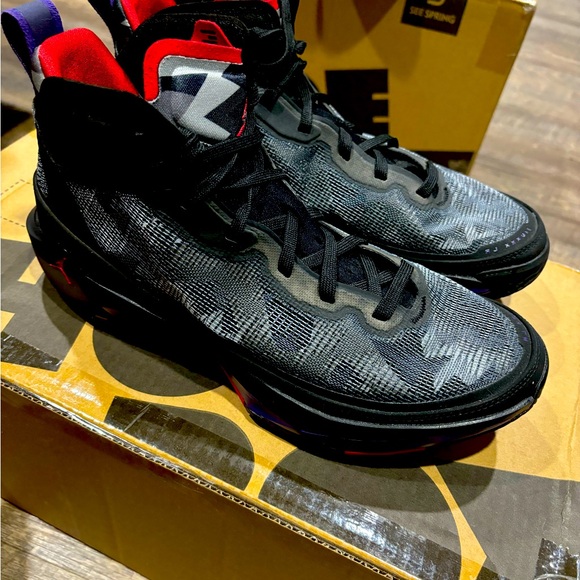 Jordan 37 “Raptors” - Picture 2 of 8